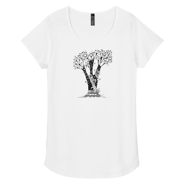 HEARTS GROW ON TREES art T-Shirt